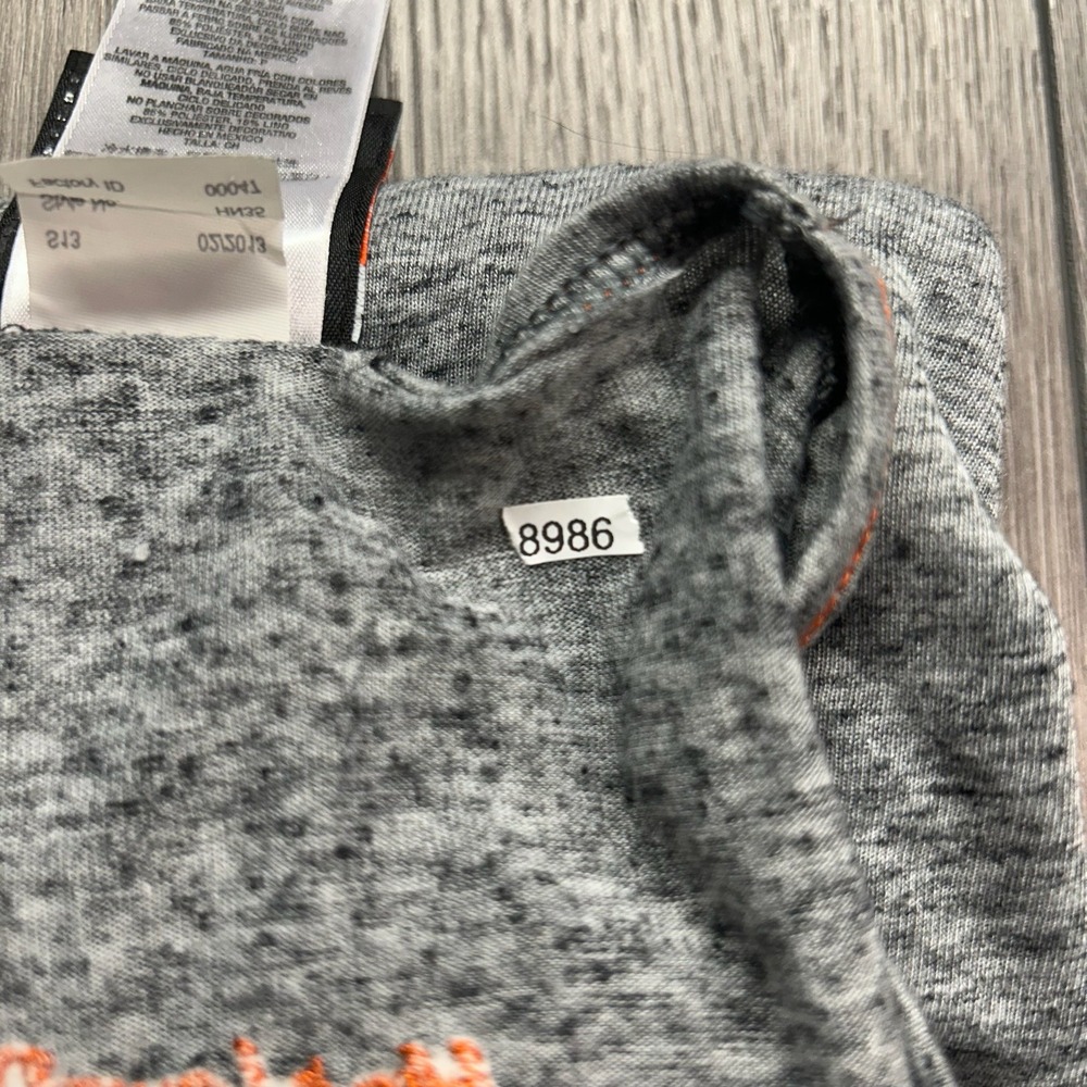 Harley-Davidson Womens Small Gray Orange Stitch Long Sleeve V-Neck Shirt Y2K - Picture 8 of 8